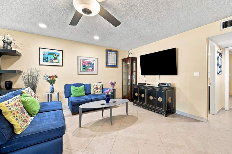 1 bedroom Condominium at 415 High Point Boulevard #B, High Point Of Delray Beach Condo Sec II, Delray Beach — photo 5