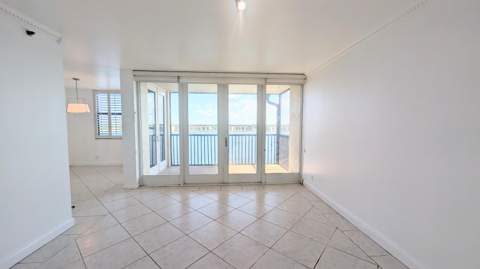105 Lake Emerald Drive #810, Oakland Park FL - photo 17 of 18