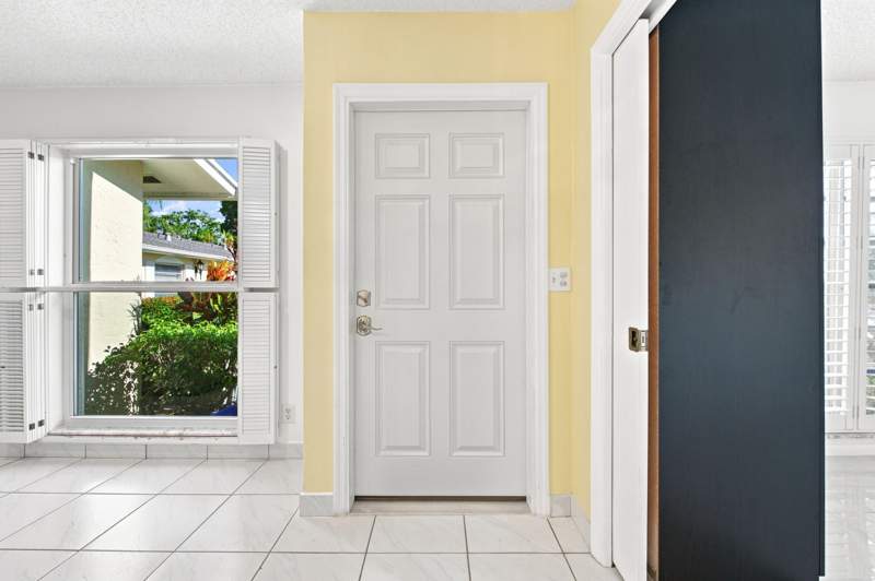 2 bedroom Villa at 13782 Vía Flora #C, Palm Greens At Villa Del Ray Condo II, Delray Beach — photo 5