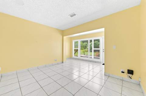 13782 Vía Flora #C, Delray Beach FL - photo 15 of 54