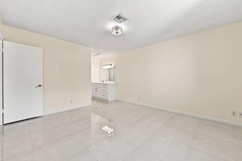 13782 Vía Flora #C, Delray Beach FL - photo 18 of 54