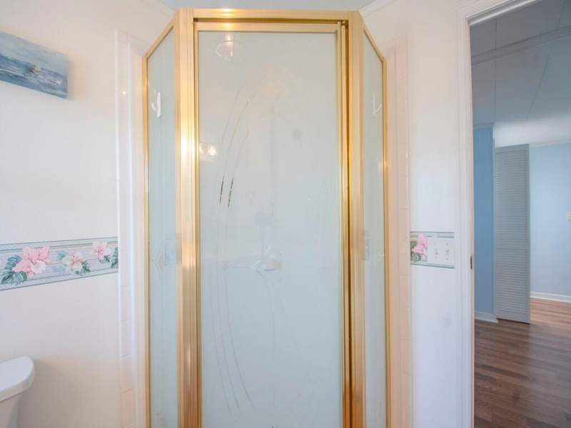2 bedroom Manufactured Home at 44 Village Lane, Pinelake Village, Jensen Beach — photo 4