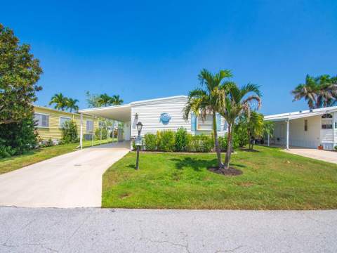 44 Village Lane, Jensen Beach FL - photo 6 of 47