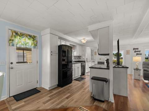 44 Village Lane, Jensen Beach FL - photo 15 of 47
