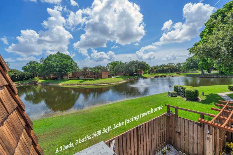 3 bedroom Townhouse at 3024 30th Lane, Sherwood Lakes, Greenacres — photo 1
