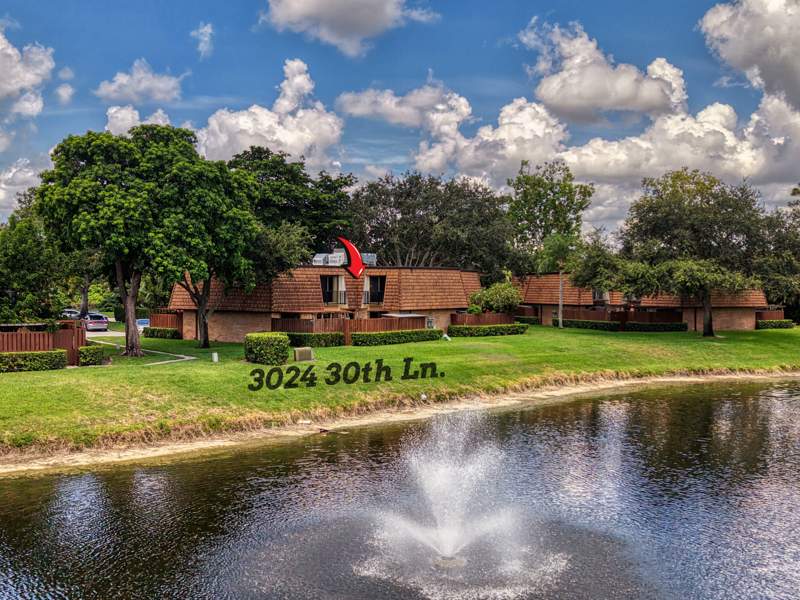 3 bedroom Townhouse at 3024 30th Lane, Sherwood Lakes, Greenacres — photo 5