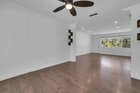 2517 Rodman Street, Hollywood FL - photo 9 of 34