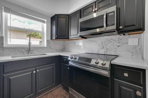2517 Rodman Street, Hollywood FL - photo 12 of 34