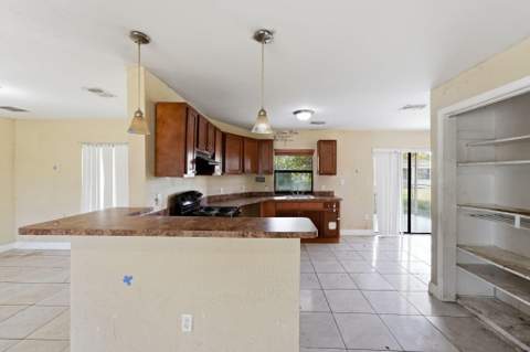 6516 SW 33rd Street, Miramar FL - photo 11 of 31