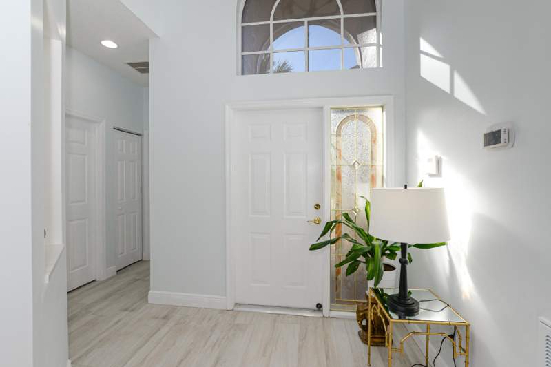 3 bedroom Single Family Residence at 1039 SE Westminster Place, Willoughby (Aka Willoughby Glen), Stuart — photo 2