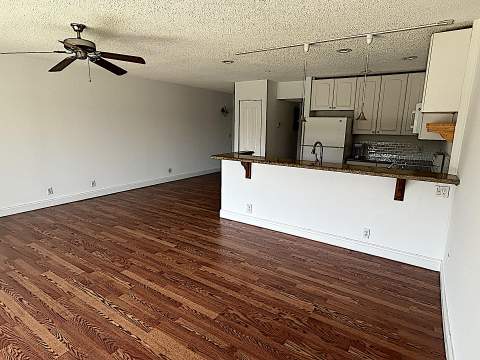 342 Southwind Drive #203, North Palm Beach FL - photo 9 of 23