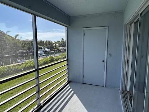342 Southwind Drive #203, North Palm Beach FL - photo 16 of 23