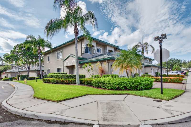 3 bedroom Condominium at 7940 Exeter Circle #201, Exeter Condominium, Tamarac — photo 1