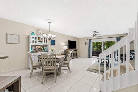 6351 Walk Circle, Boca Raton FL - photo 8 of 37