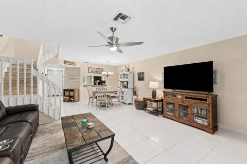 6351 Walk Circle, Boca Raton FL - photo 14 of 37