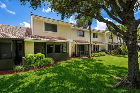 6351 Walk Circle, Boca Raton FL - photo 12 of 37