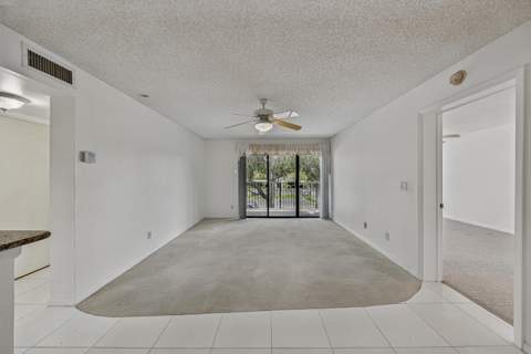9088 W Atlantic Boulevard #525, Coral Springs FL - photo 9 of 32