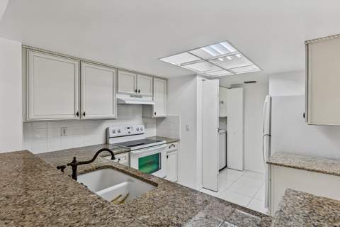 9088 W Atlantic Boulevard #525, Coral Springs FL - photo 15 of 32
