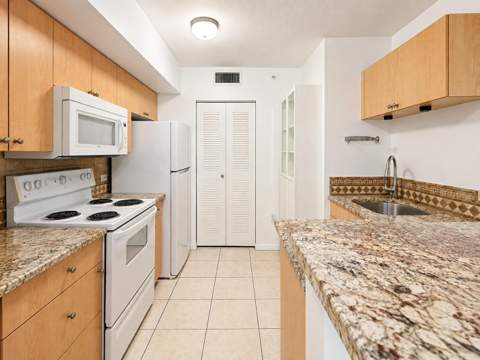 106 Villa Circle #106, Boynton Beach FL - photo 6 of 20