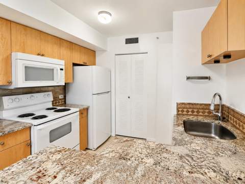 106 Villa Circle #106, Boynton Beach FL - photo 8 of 20