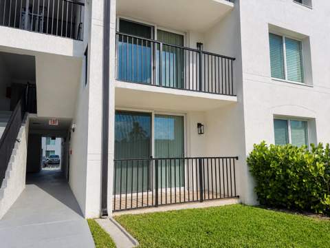 106 Villa Circle #106, Boynton Beach FL - photo 18 of 20