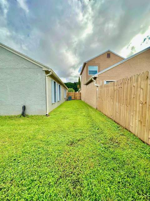 22449 Middletown Drive, Boca Raton FL - photo 20 of 22