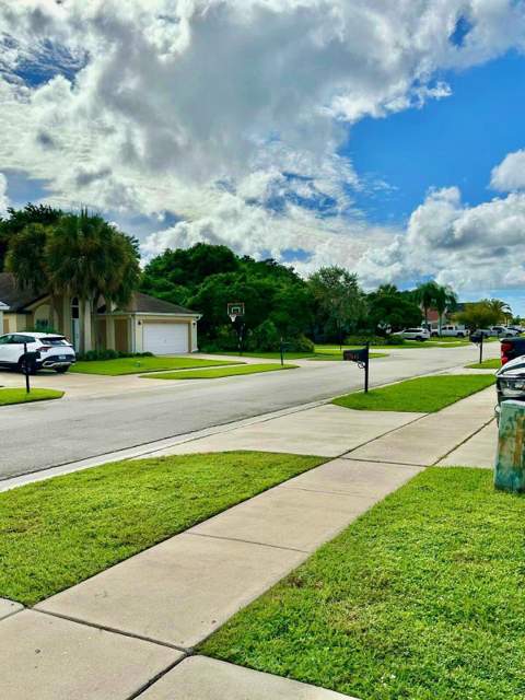 22449 Middletown Drive, Boca Raton FL - photo 21 of 22