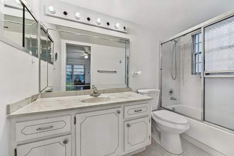 4001 Upminster J #4001, Deerfield Beach FL - photo 10 of 24