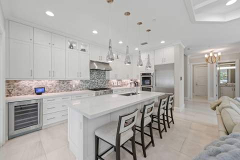 957 Sweetwater Lane, Boca Raton FL - photo 9 of 47
