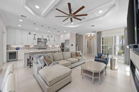 957 Sweetwater Lane, Boca Raton FL - photo 7 of 47