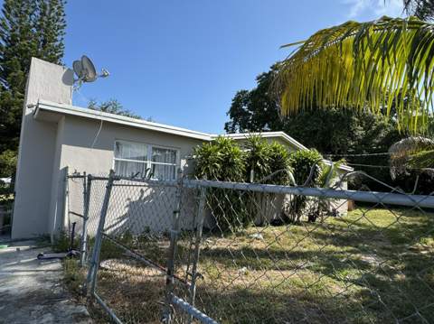 1624 Boardman Avenue, West Palm Beach FL - photo 6 of 8