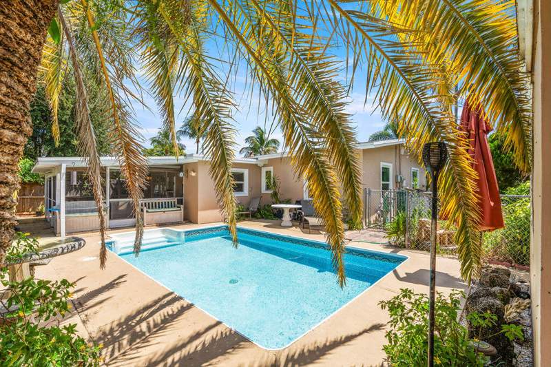 3 bedroom Single Family Residence at 916 W DUVAL Street, LANTANA HEIGHTS 6, Lantana — photo 5