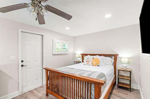 916 W DUVAL Street, Lantana FL - photo 18 of 24