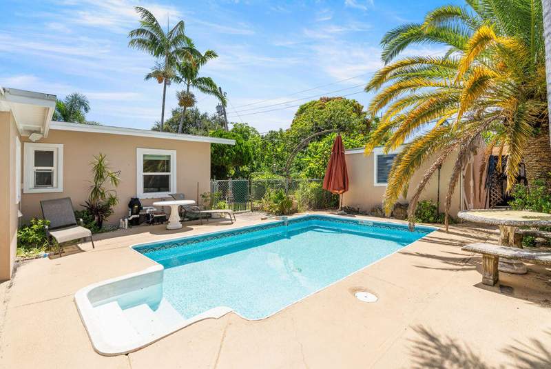 3 bedroom Single Family Residence at 916 W DUVAL Street, LANTANA HEIGHTS 6, Lantana — photo 4