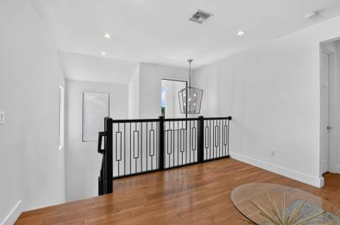 512 Lake Drive, Delray Beach FL - photo 19 of 35