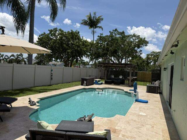 3 bedroom Single Family Residence at 924 CUMBERLAND Terrace, Shenandoah , Davie — photo 3