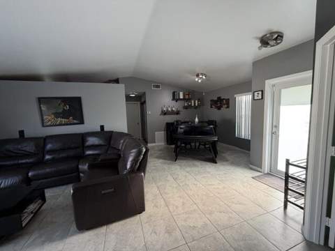 924 CUMBERLAND Terrace, Davie FL - photo 11 of 27