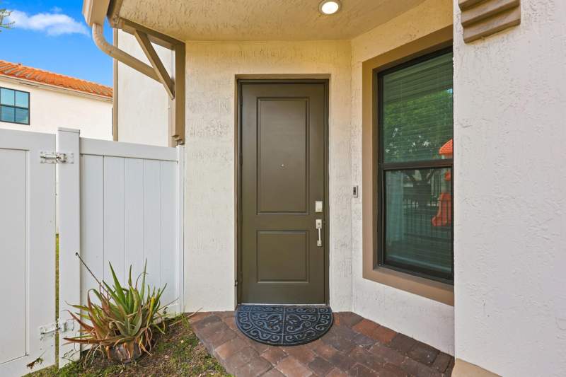 4 bedroom Townhouse at 2011 Tamarind Drive, Mediterranea, Riviera Beach — photo 5