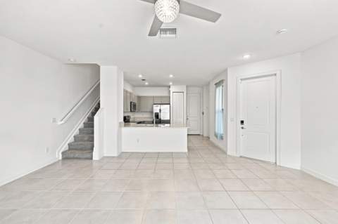 2011 Tamarind Drive, Riviera Beach FL - photo 9 of 34