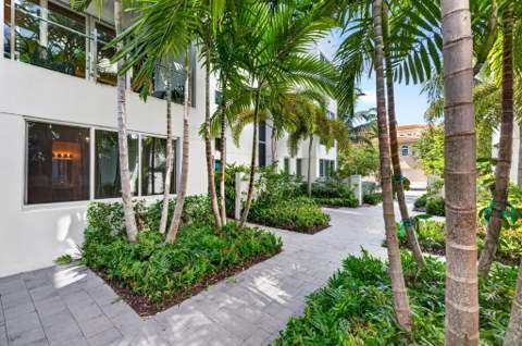 244 Garden Court, Lauderdale-By-The-Sea FL - photo 13 of 72