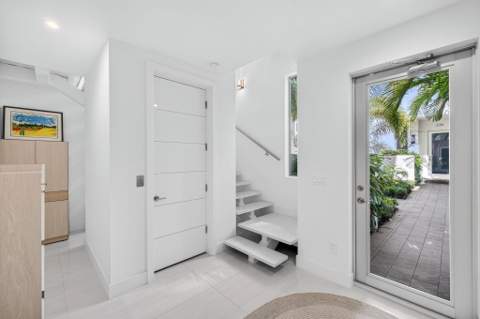 244 Garden Court, Lauderdale-By-The-Sea FL - photo 15 of 72