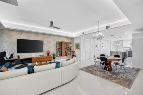 244 Garden Court, Lauderdale-By-The-Sea FL - photo 16 of 72