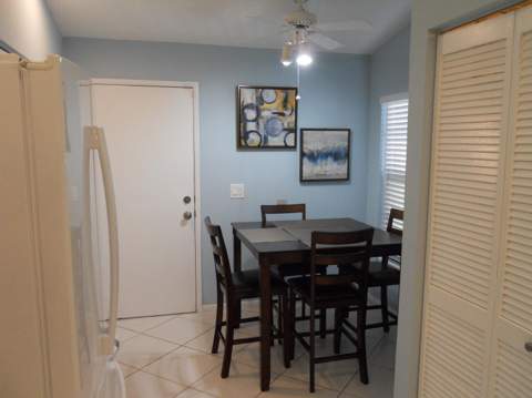 8199 Springlake Drive, Boca Raton FL - photo 6 of 21