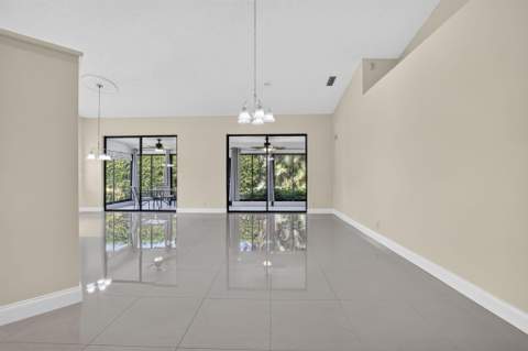 7548 Lexington Club Boulevard #Apt A, Delray Beach FL - photo 16 of 95