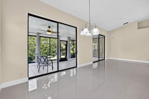 7548 Lexington Club Boulevard #Apt A, Delray Beach FL - photo 21 of 95