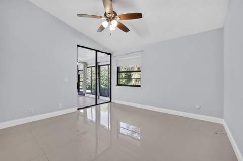 7548 Lexington Club Boulevard #Apt A, Delray Beach FL - photo 24 of 95