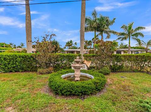 4221 NE 16th Avenue, Oakland Park FL - photo 6 of 47