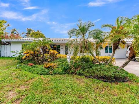 4221 NE 16th Avenue, Oakland Park FL - photo 6 of 46