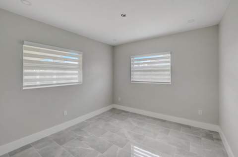 520 SW 13th Place, Deerfield Beach FL - photo 16 of 24