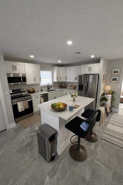 520 SW 13th Place, Deerfield Beach FL - photo 8 of 24